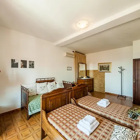 La Casa Di Mannazzotta Couette-café